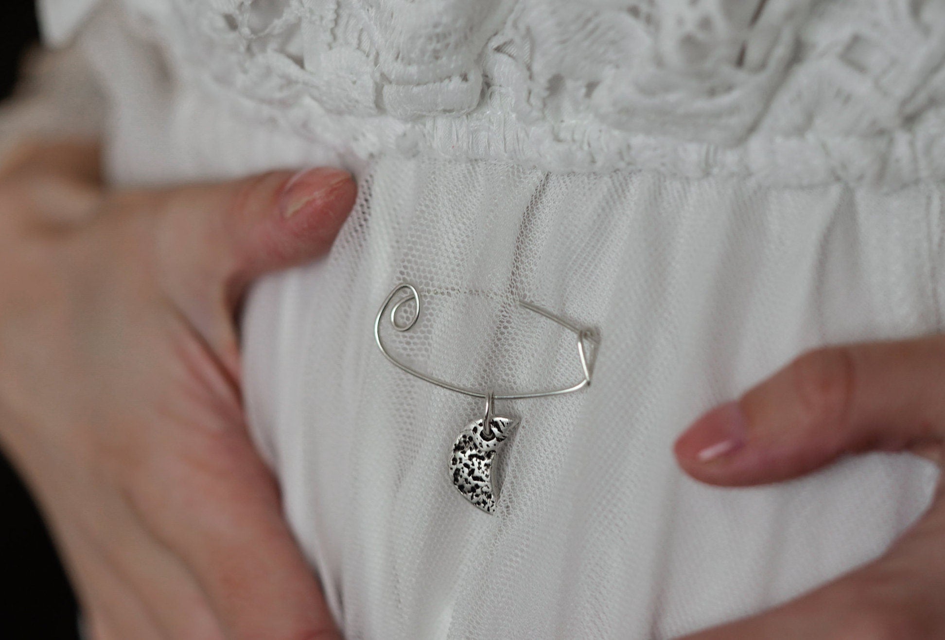 Silver Moon - Brooch