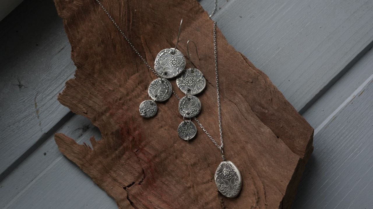 Vintage pattern long earrings