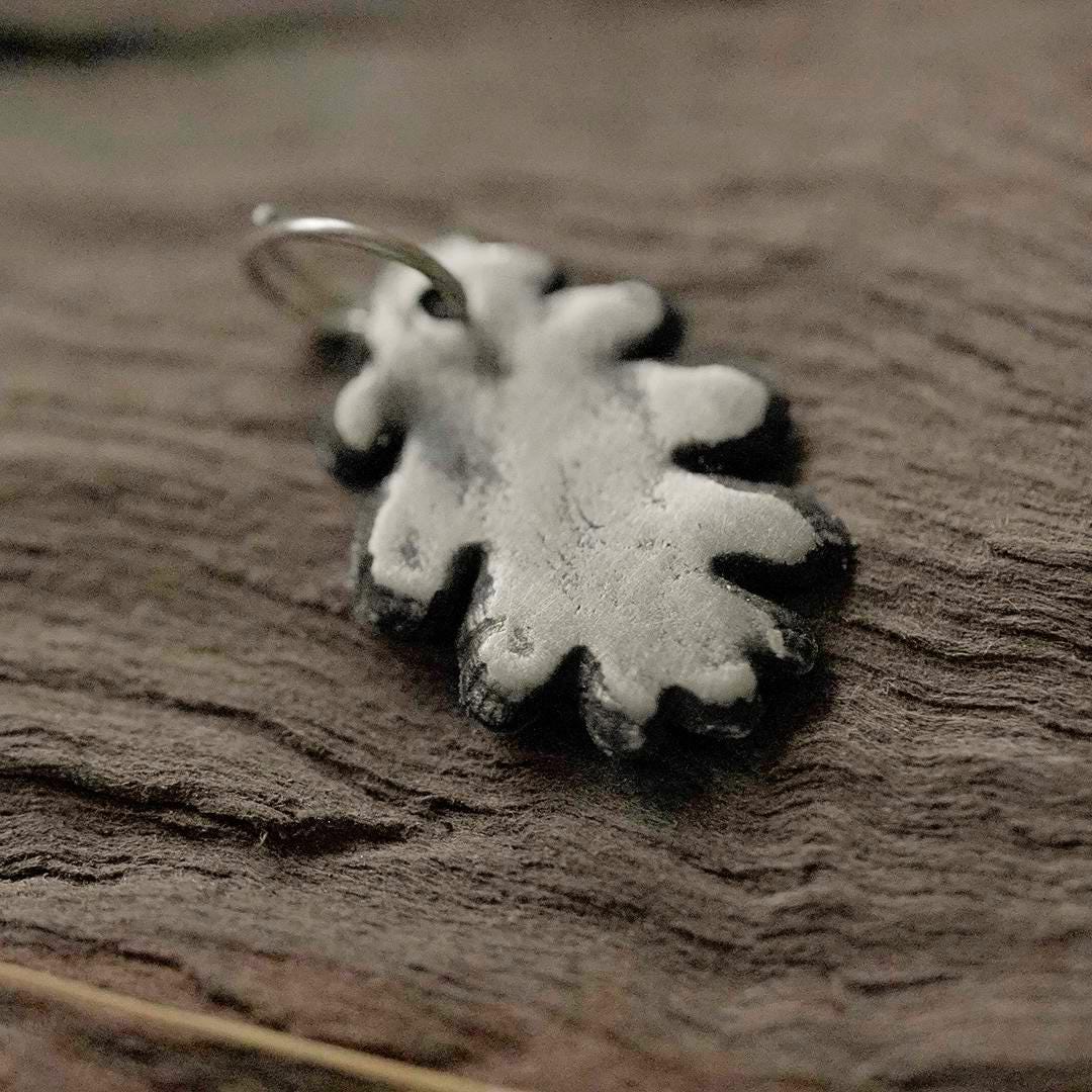 Silver Oak Leaf Pendant
